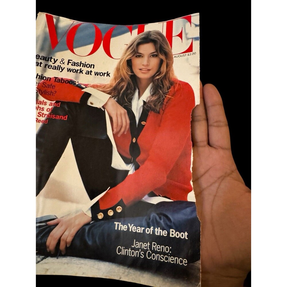 Vintage Vogue Magazine august 1993 cindy crawford cover - Picture 2 of 15